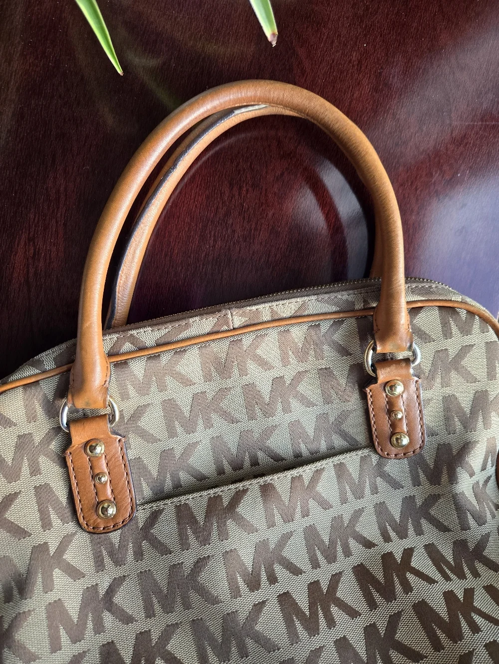 ​🌻 DESCRIPTION: The "Spring Fling" MK Satchel 🌻 - Picture 15 of 16